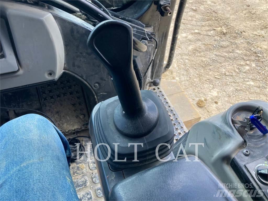 CAT 973K Pale cingolate