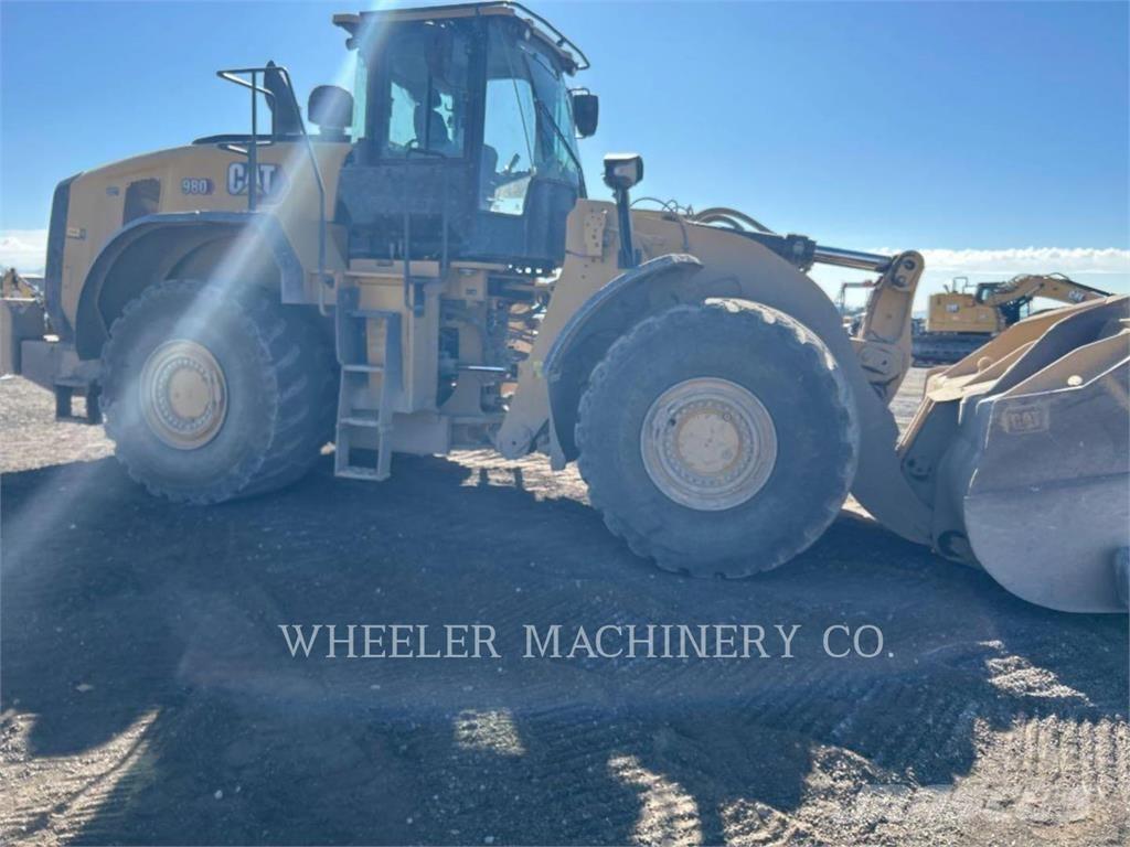 CAT 980 Pale gommate