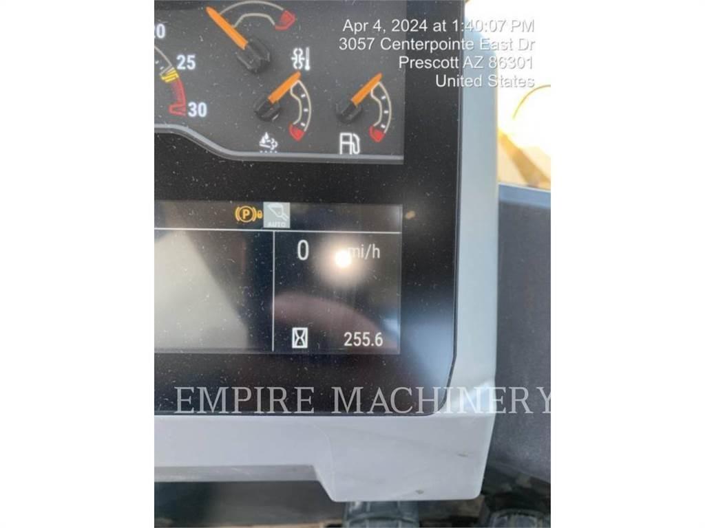 CAT 980-14 Pale gommate