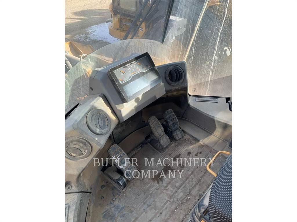 CAT 980-14 Pale gommate