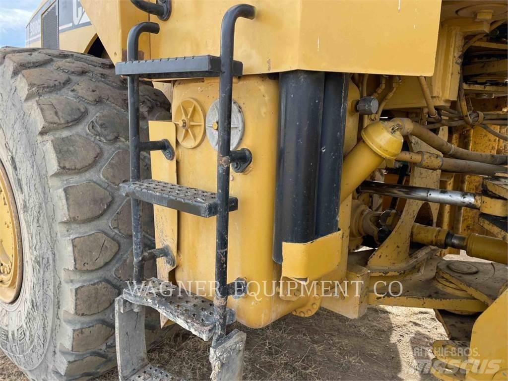 CAT 980G Pale gommate