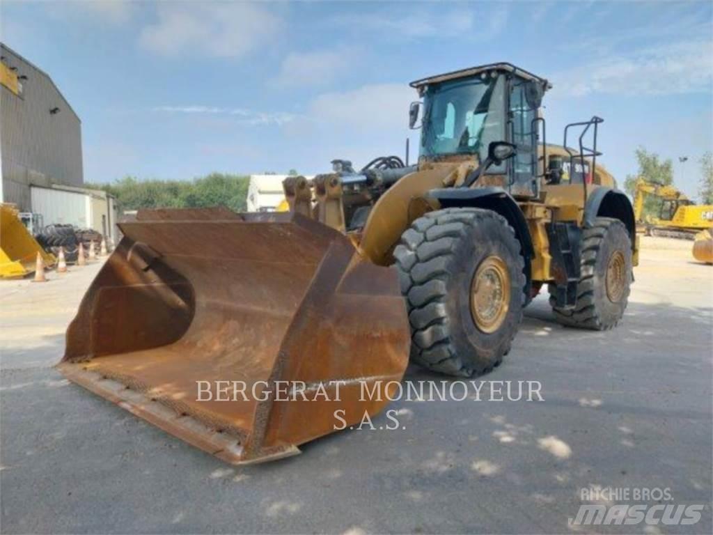 CAT 980M Pale gommate