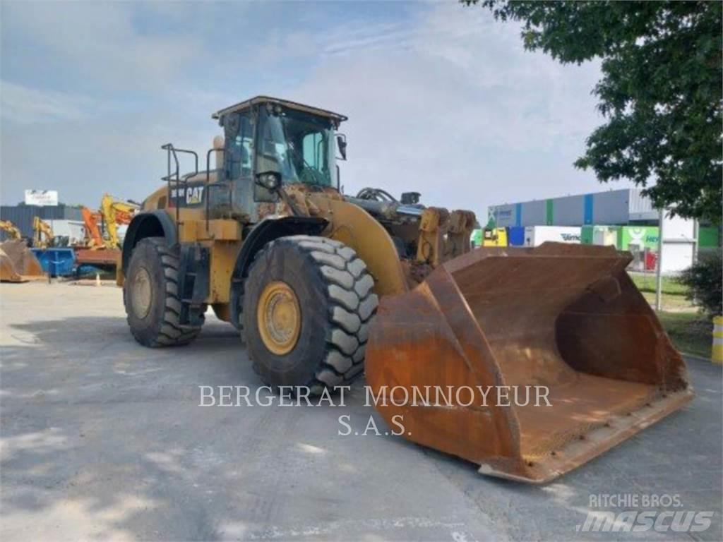 CAT 980M Pale gommate