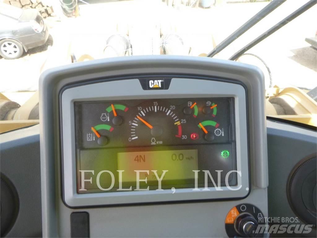 CAT 980M Pale gommate