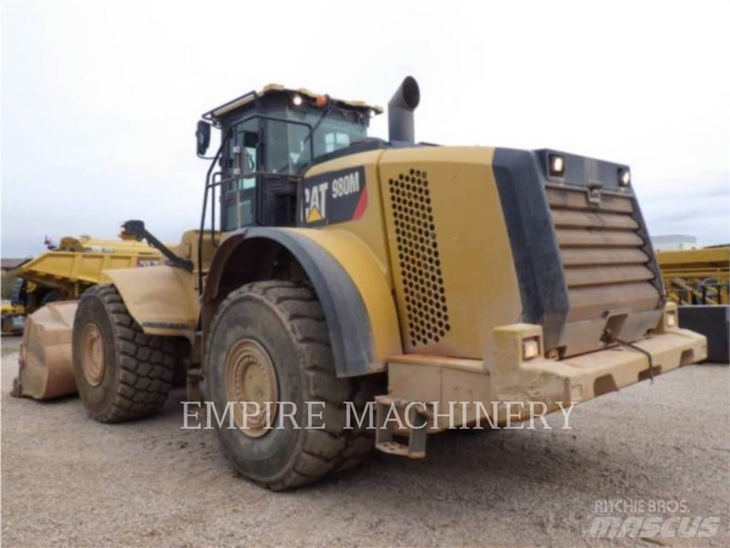 CAT 980M Pale gommate