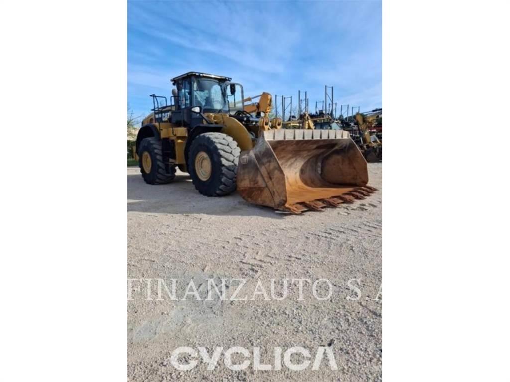 CAT 980M Pale gommate