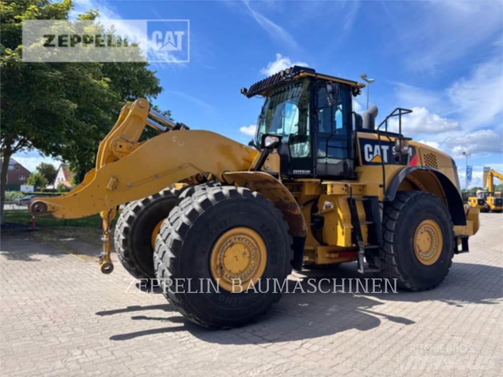 CAT 980M Pale gommate
