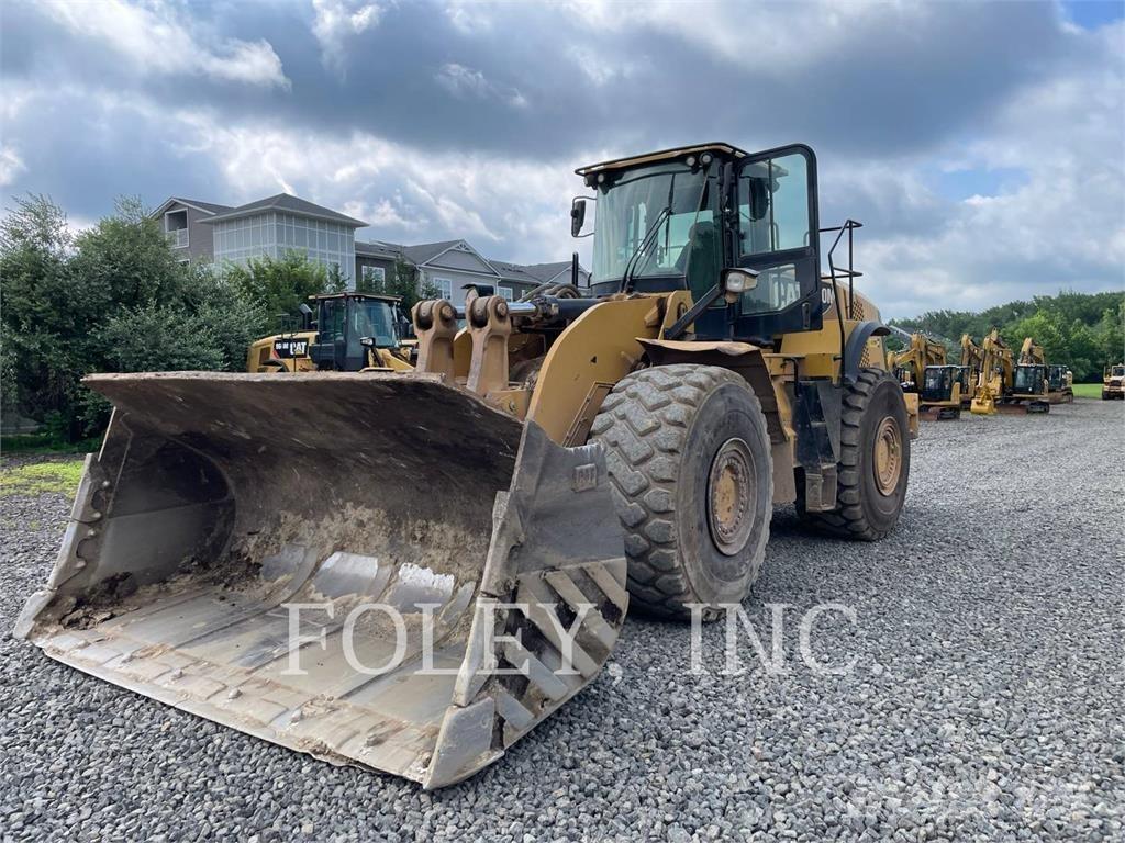 CAT 980M Pale gommate