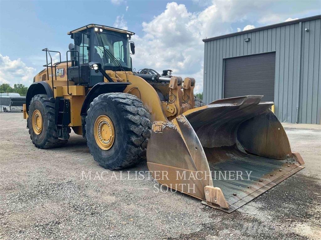 CAT 980M Pale gommate