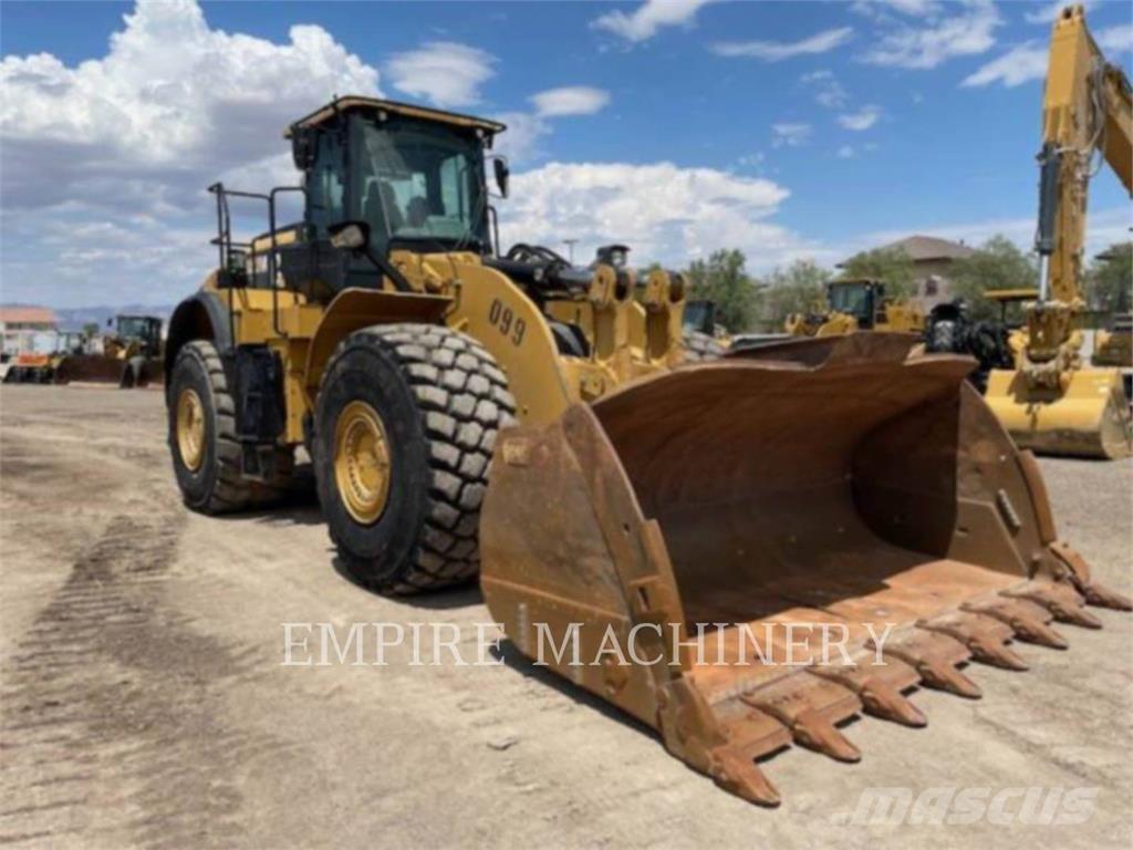 CAT 980M Pale gommate