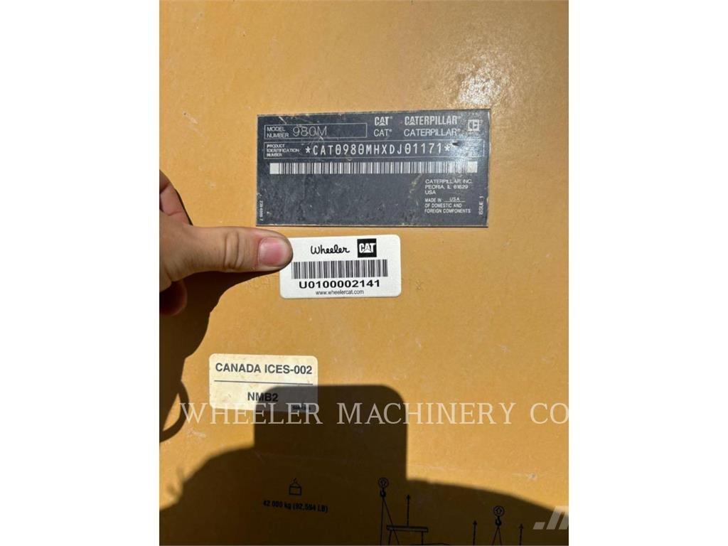 CAT 980M Pale gommate