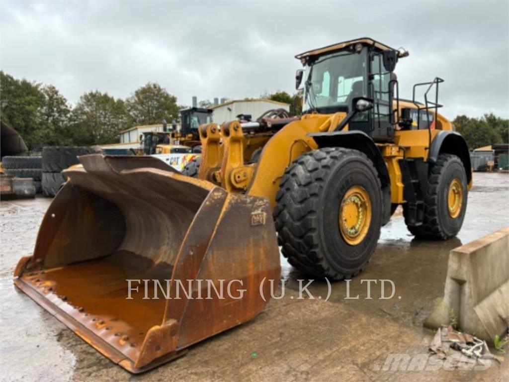 CAT 980M Pale gommate