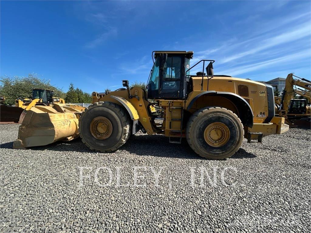 CAT 980M Pale gommate