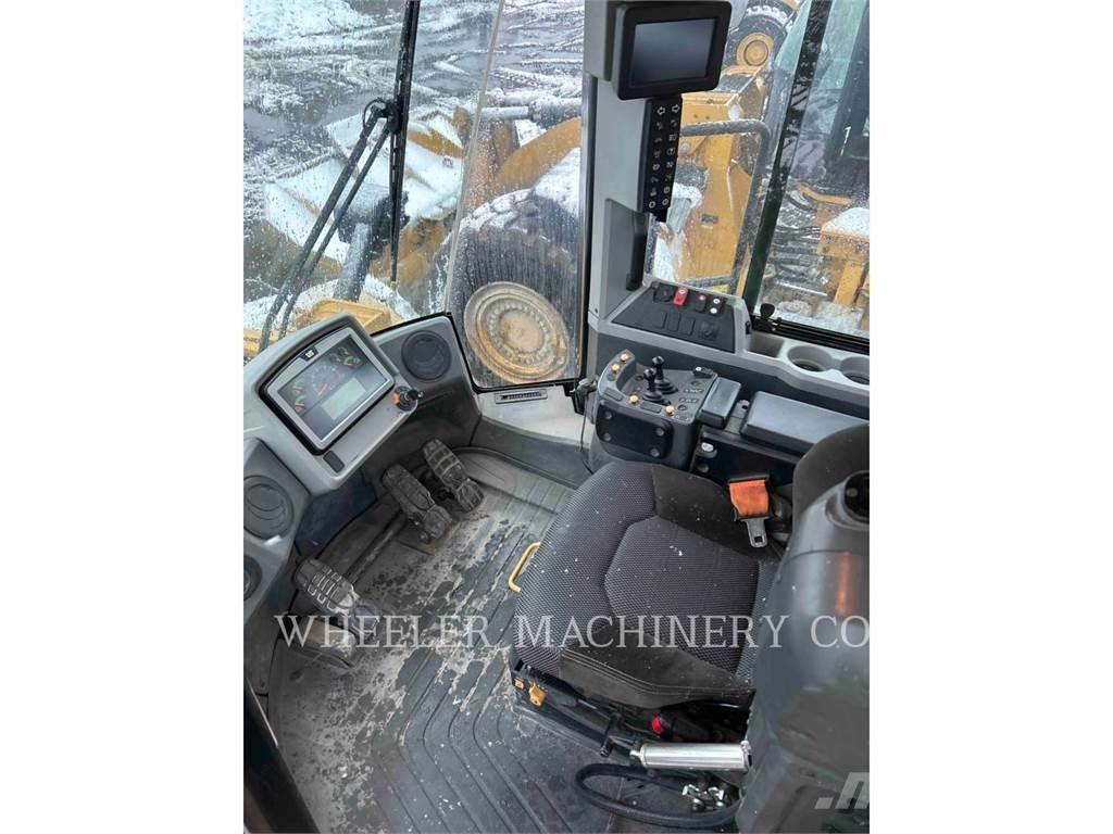 CAT 980M AOC Pale gommate