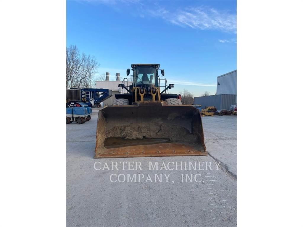 CAT 980M RBLD Pale gommate