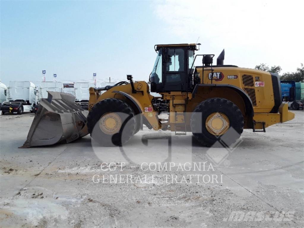 CAT 980XE Pale gommate