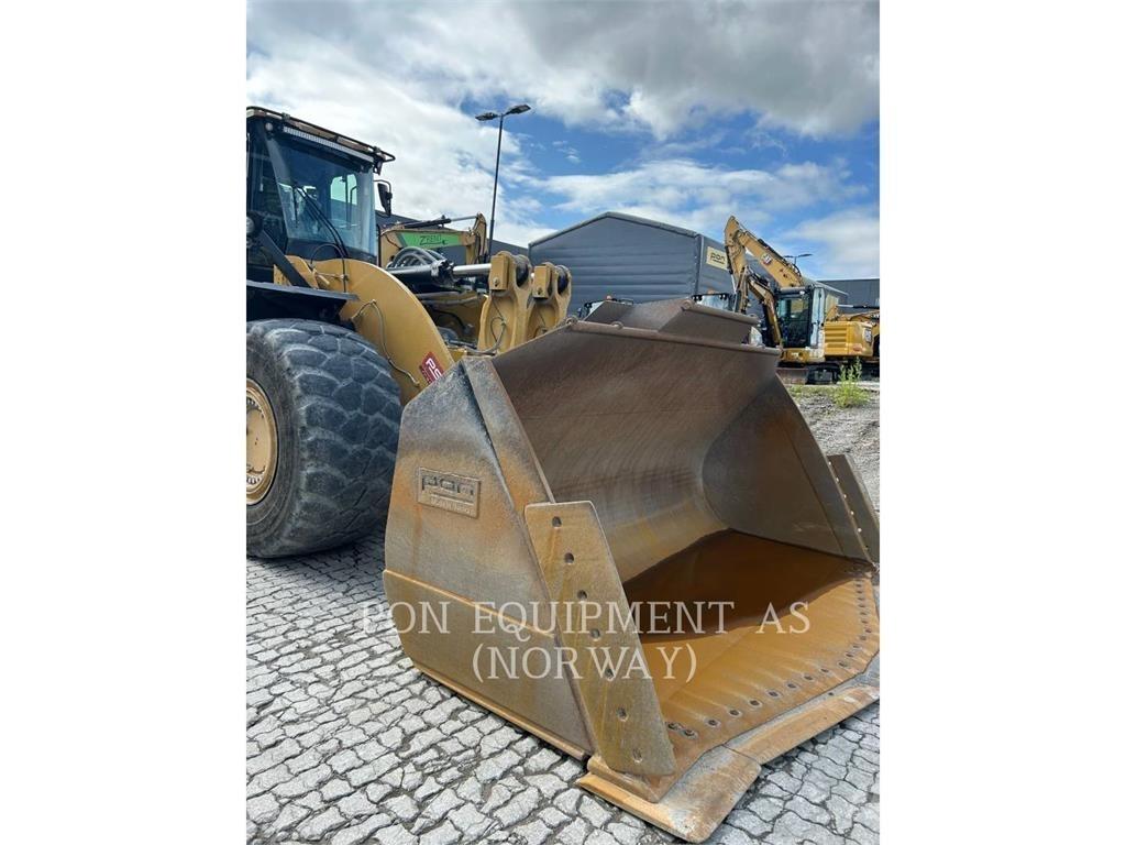 CAT 982-14 Pale gommate