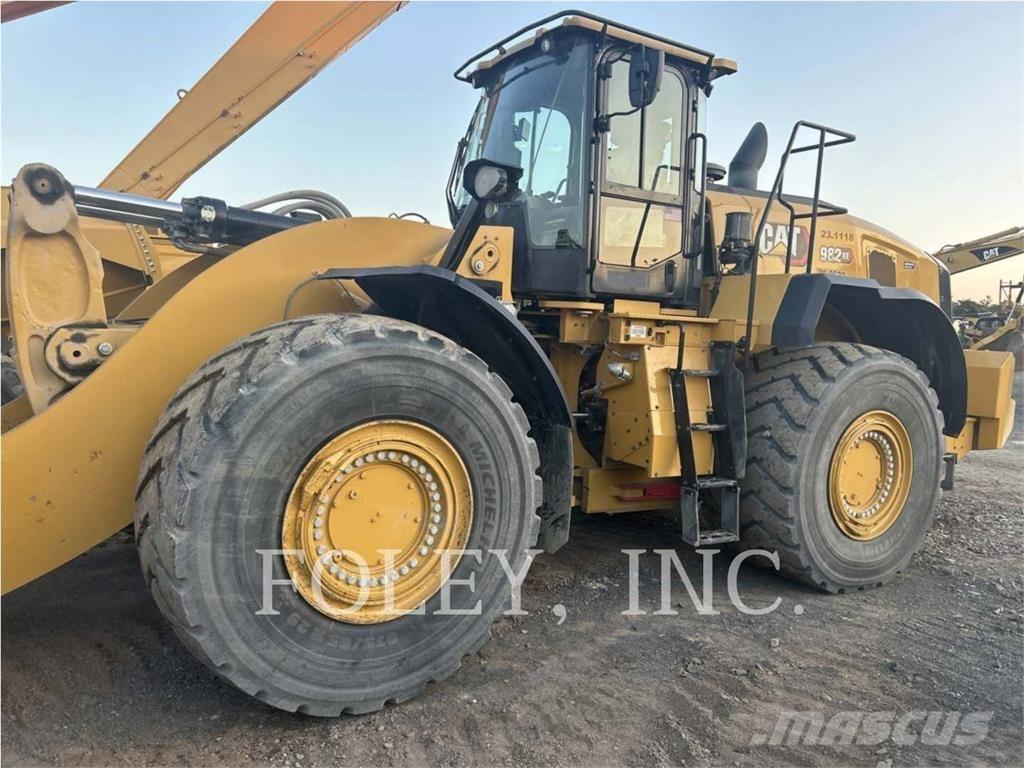 CAT 982-14XE Pale gommate