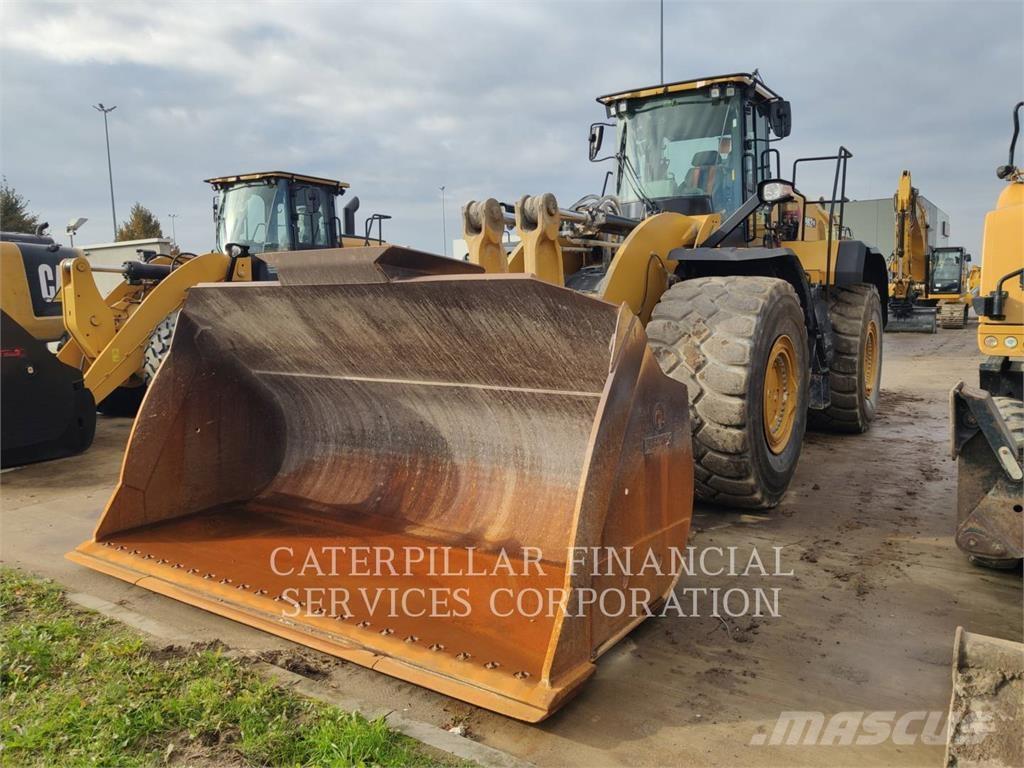 CAT 982-14XE Pale gommate