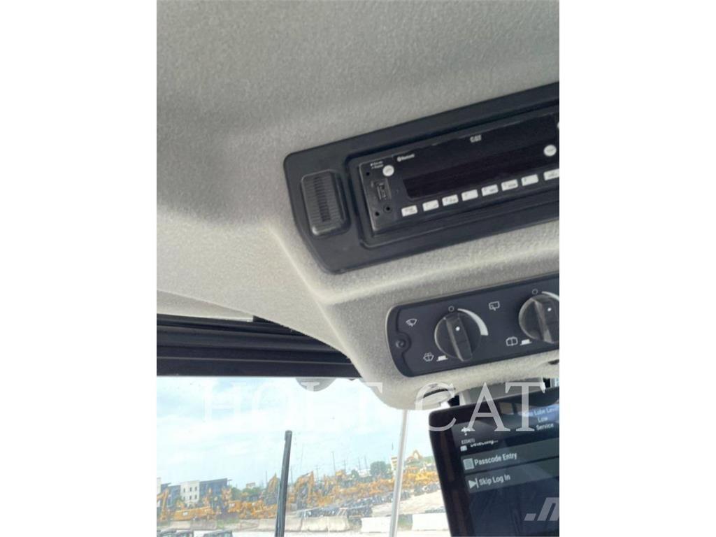 CAT 982 XE Pale gommate