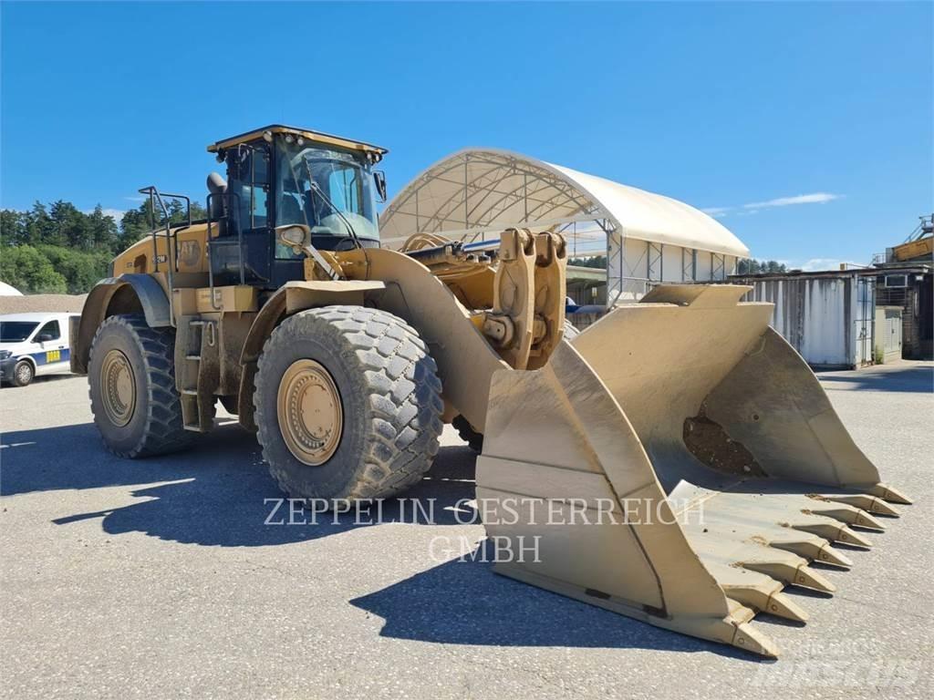 CAT 982M Pale gommate