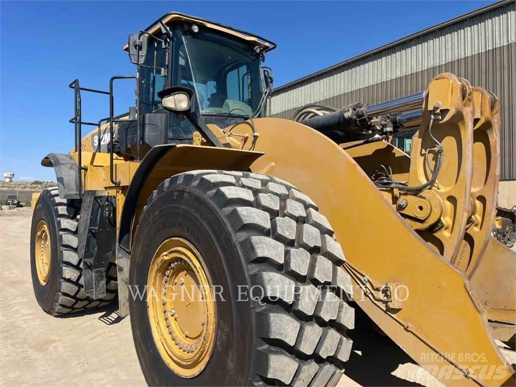 CAT 982M Pale gommate