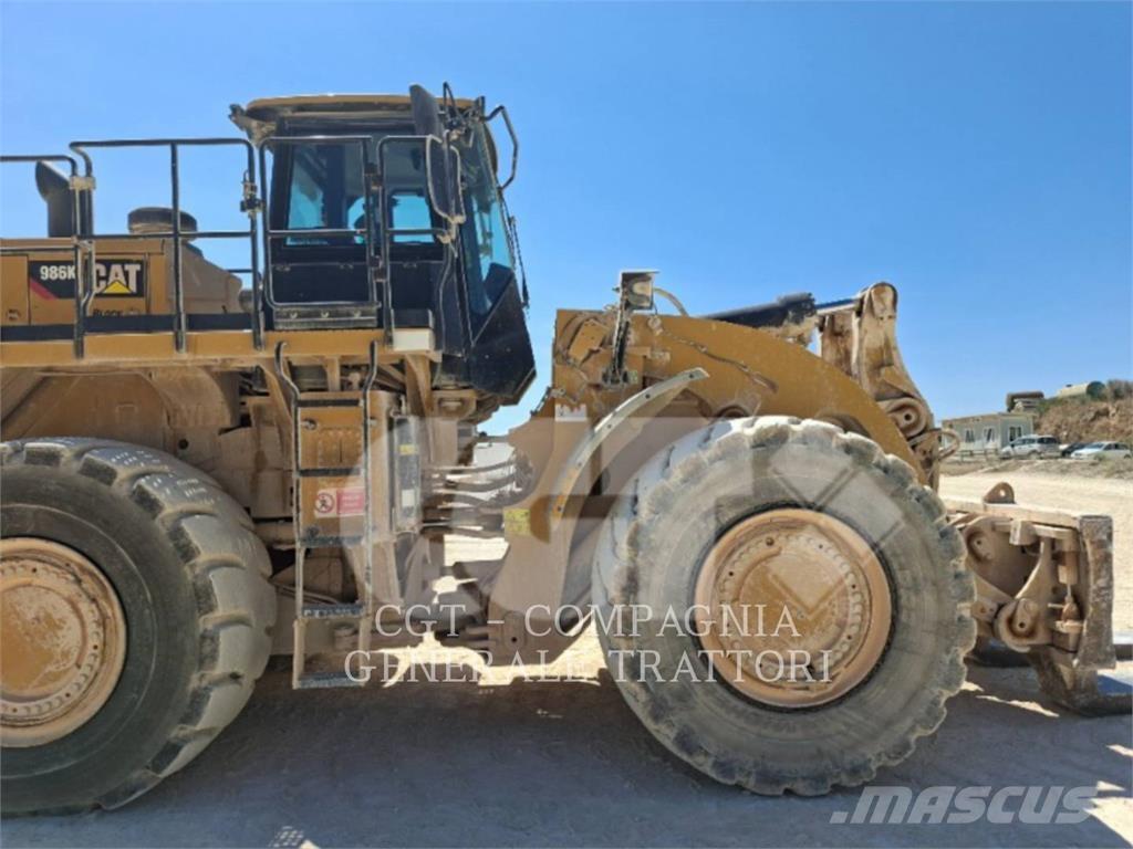 CAT 986K Pale gommate