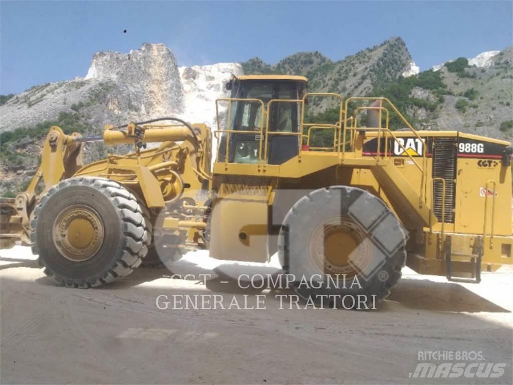 CAT 988G Pale gommate
