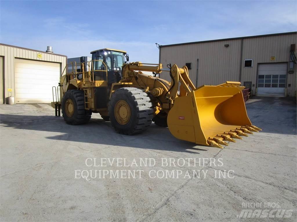 CAT 988H Pale gommate