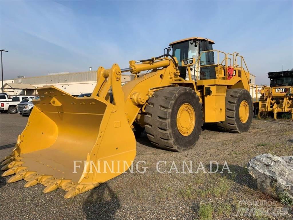 CAT 988H Pale gommate