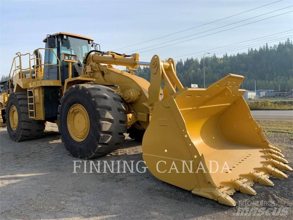 CAT 988H Pale gommate