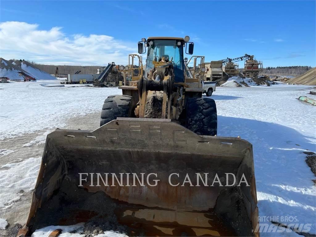 CAT 988H Pale gommate