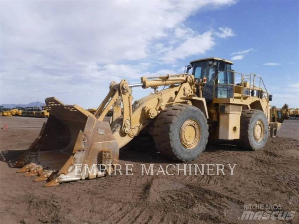 CAT 988H Pale gommate