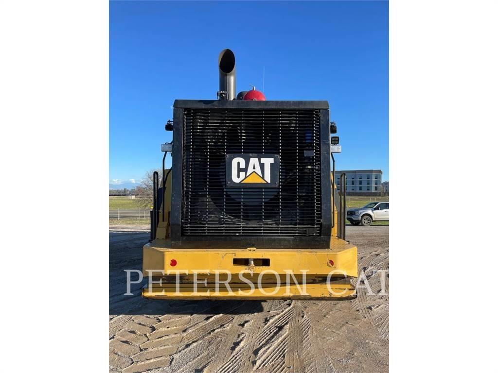 CAT 988K Pale gommate