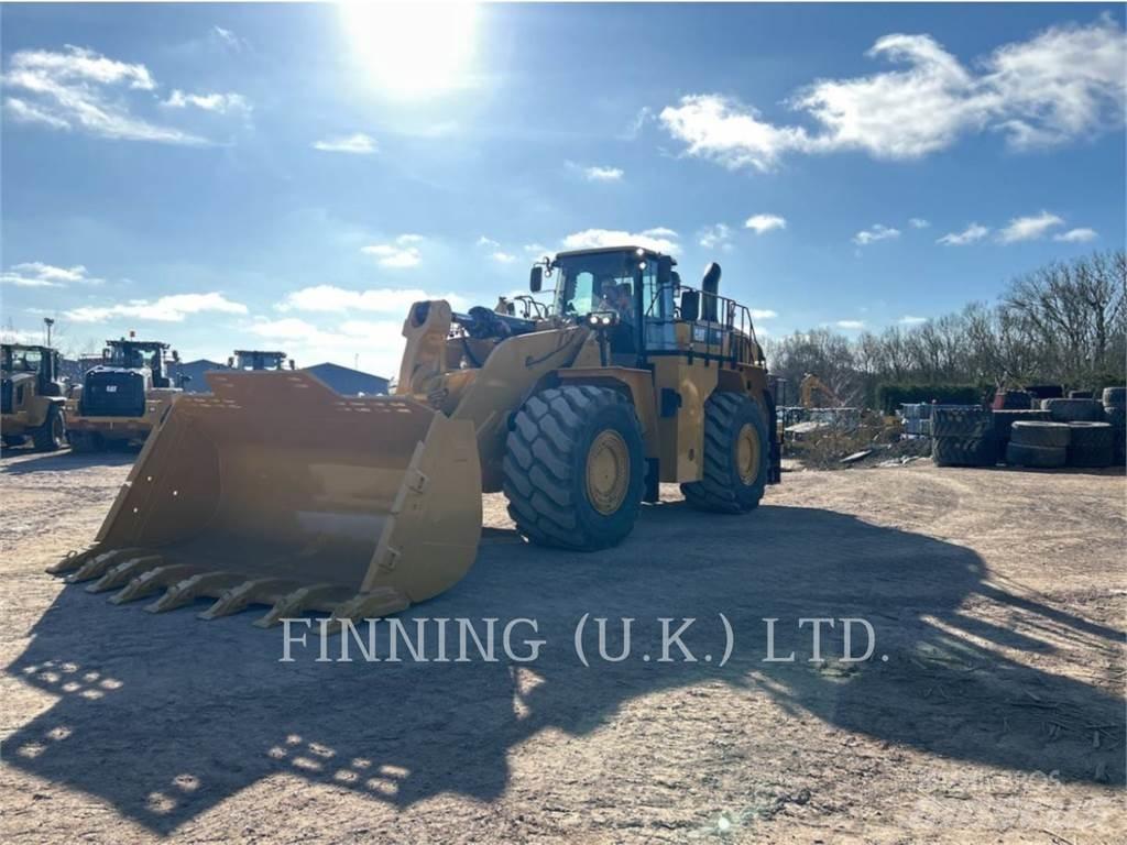 CAT 988K Pale gommate
