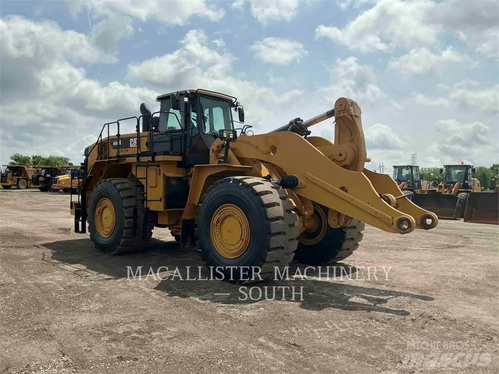 CAT 988K Pale gommate