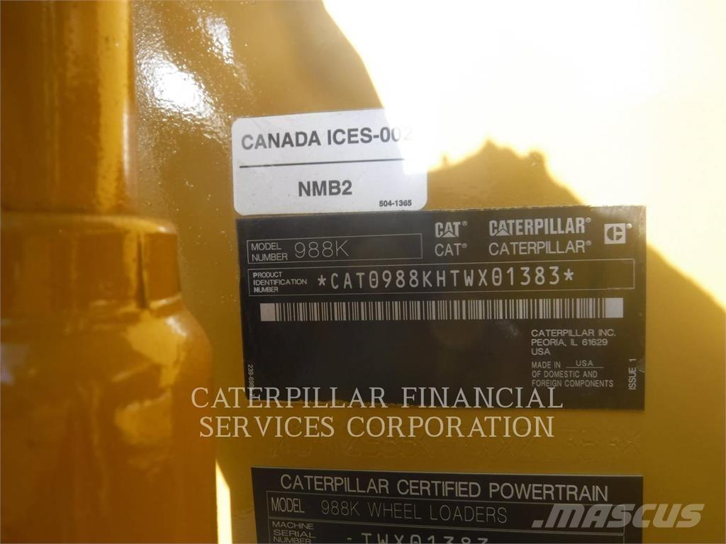 CAT 988K Pale gommate