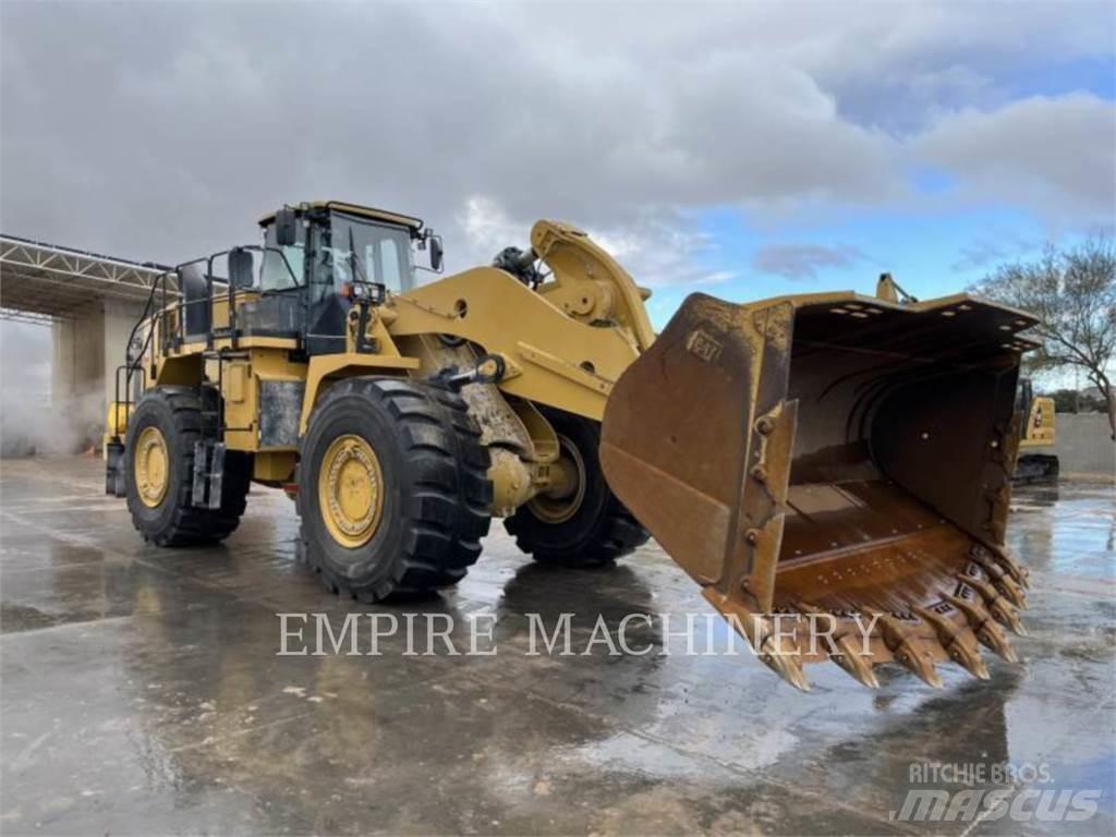 CAT 988K XE HL Pale gommate