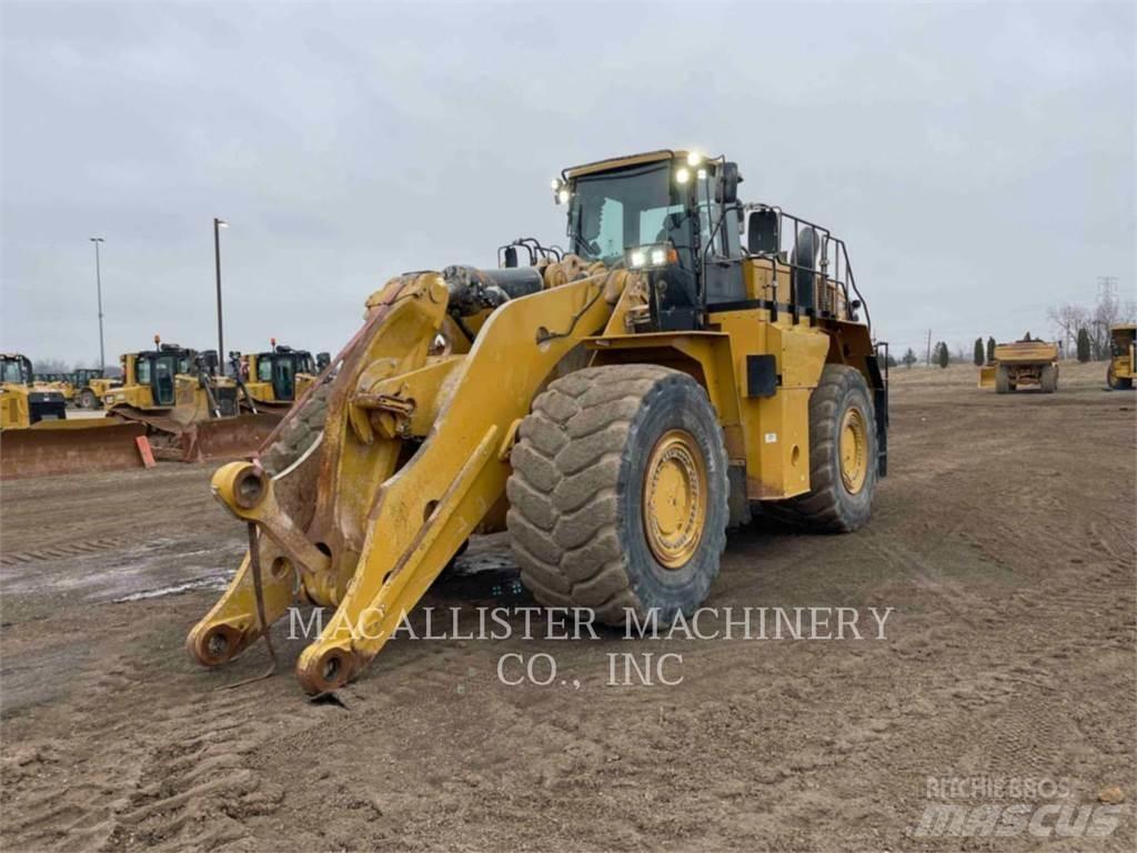 CAT 988KXE Pale gommate