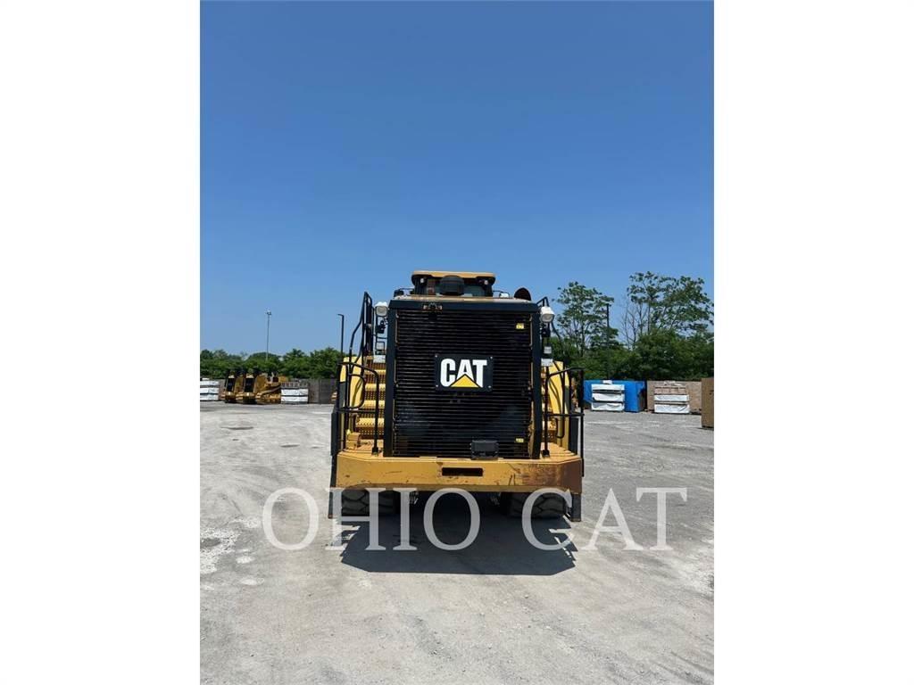 CAT 988KXE Pale gommate