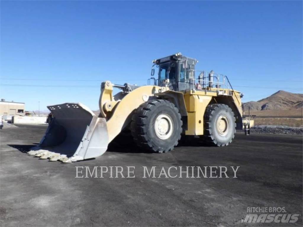CAT 990H Pale gommate