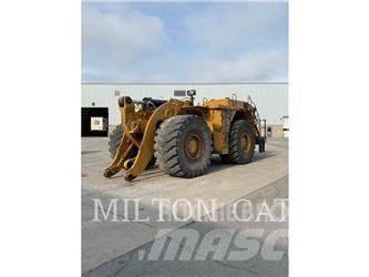 CAT 990K Pale gommate