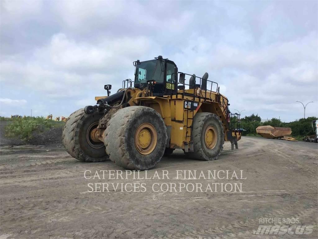 CAT 990K Pale gommate