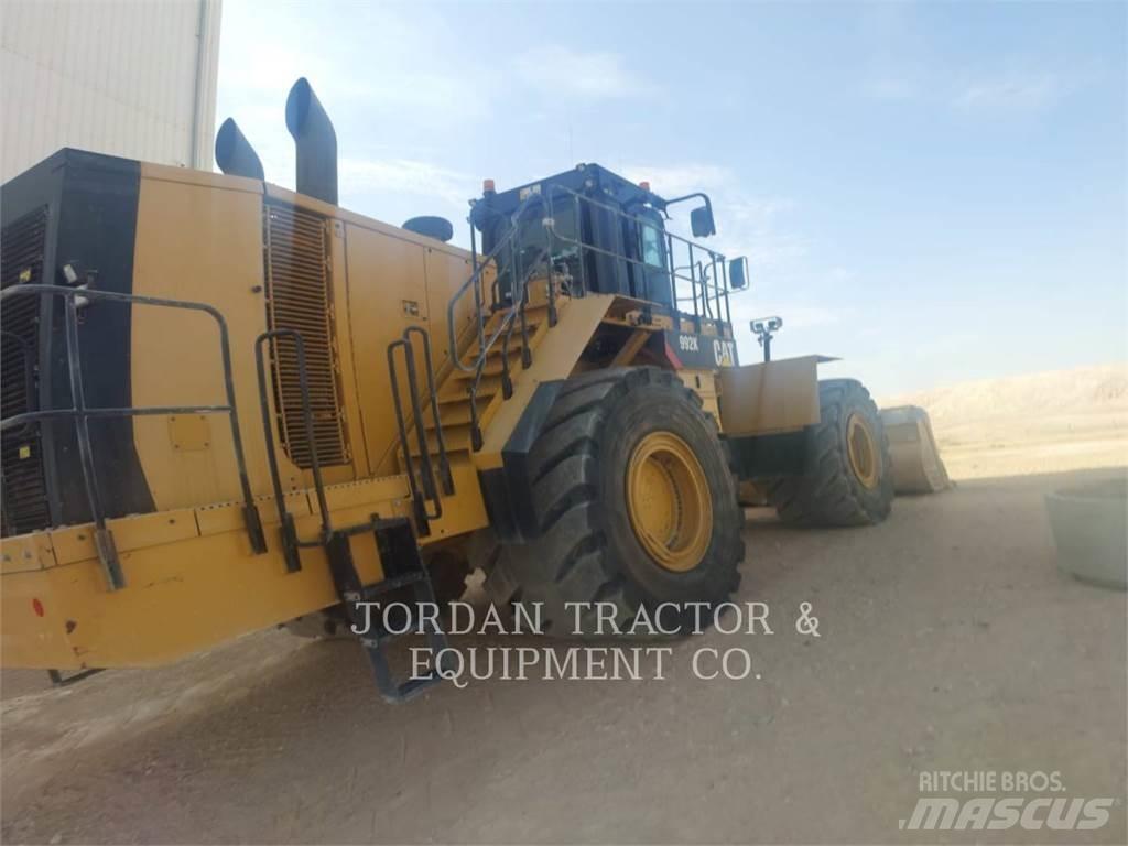 CAT 992KLRC Pale gommate
