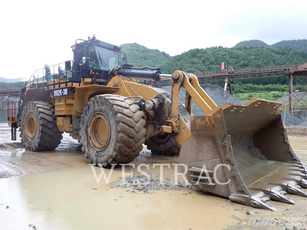 CAT 992KLRC Pale gommate