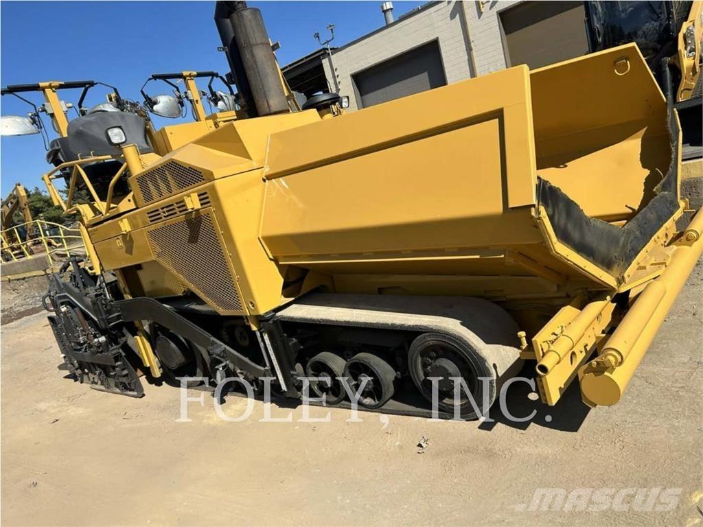 CAT AP-1055D Finitrici
