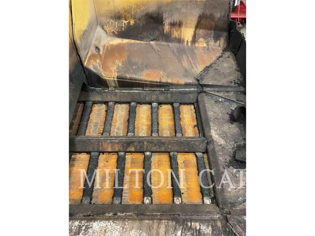 CAT AP1000E Finitrici