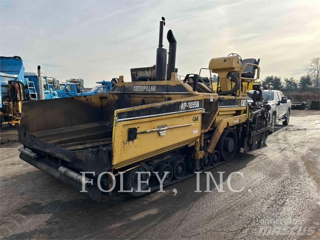CAT AP1055B Finitrici