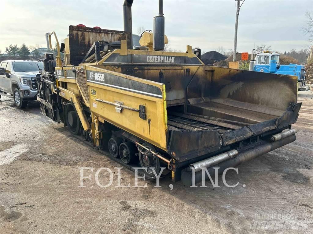 CAT AP1055B Finitrici