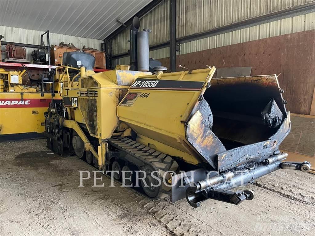 CAT AP1055D Finitrici